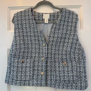 H&M Black, Blue, & White Tweed Vest